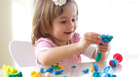 Игры и упражнения на развитие мелкой моторики рук