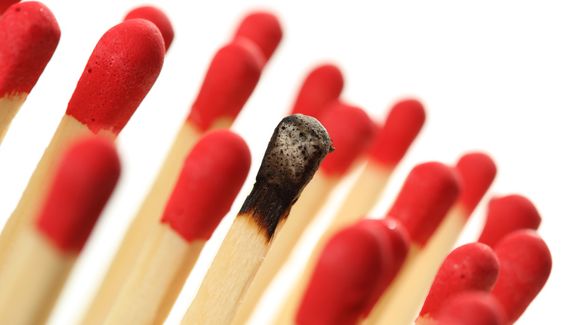 Обязательные люди подвержены синдрому эмоционального выгорания