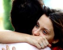 Чаще обнимайте близких людей